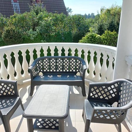 Apartamenty Junona Nad Morzem, W Domu Z Ogrodem, Obok Stegna I Jantar Junoszyno Ngoại thất bức ảnh