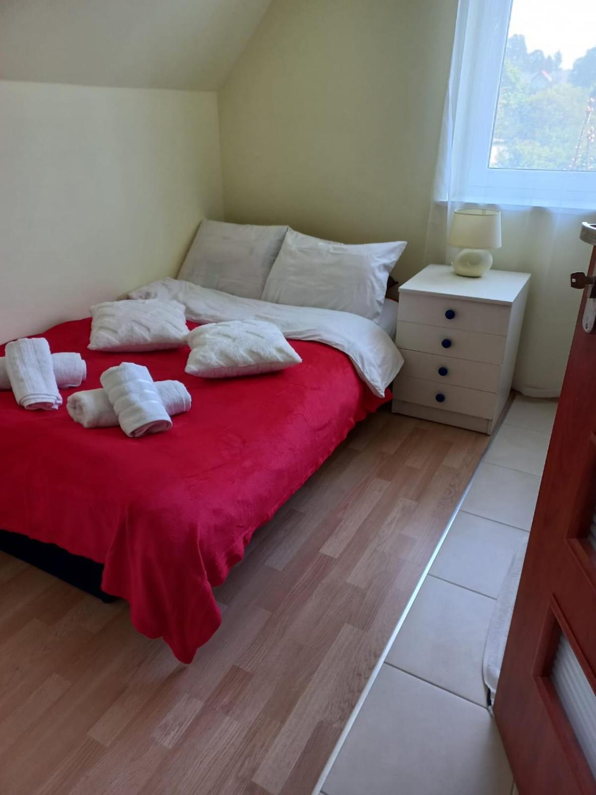Apartamenty Junona Nad Morzem, W Domu Z Ogrodem, Obok Stegna I Jantar Junoszyno Ngoại thất bức ảnh